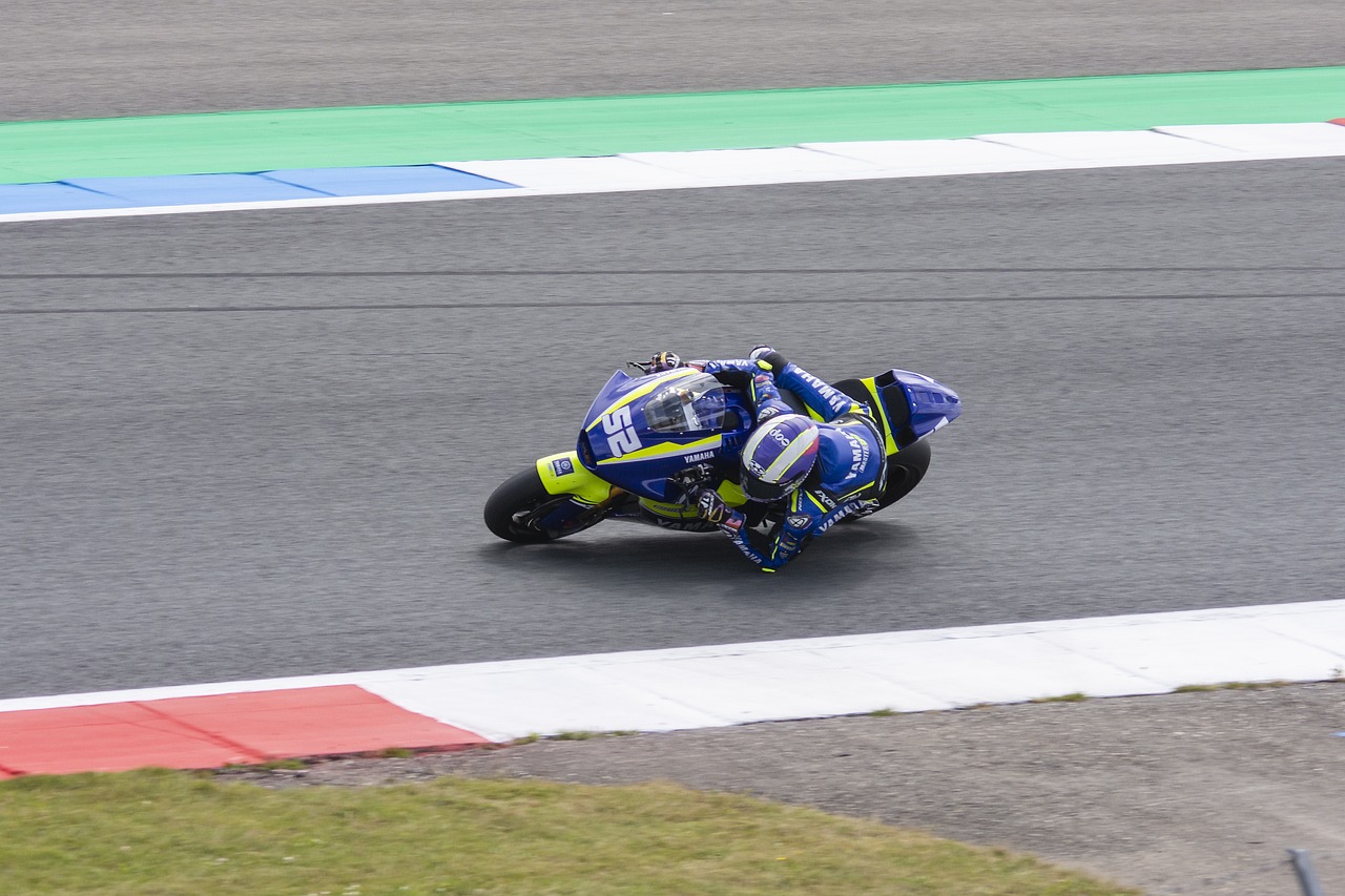 翘首以盼的 翘首以盼的